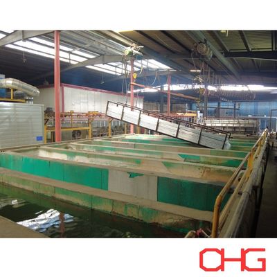 Equipamento de pulverização eletrostática de hardware Pre-tratamento por imersão para perfis de alumínio